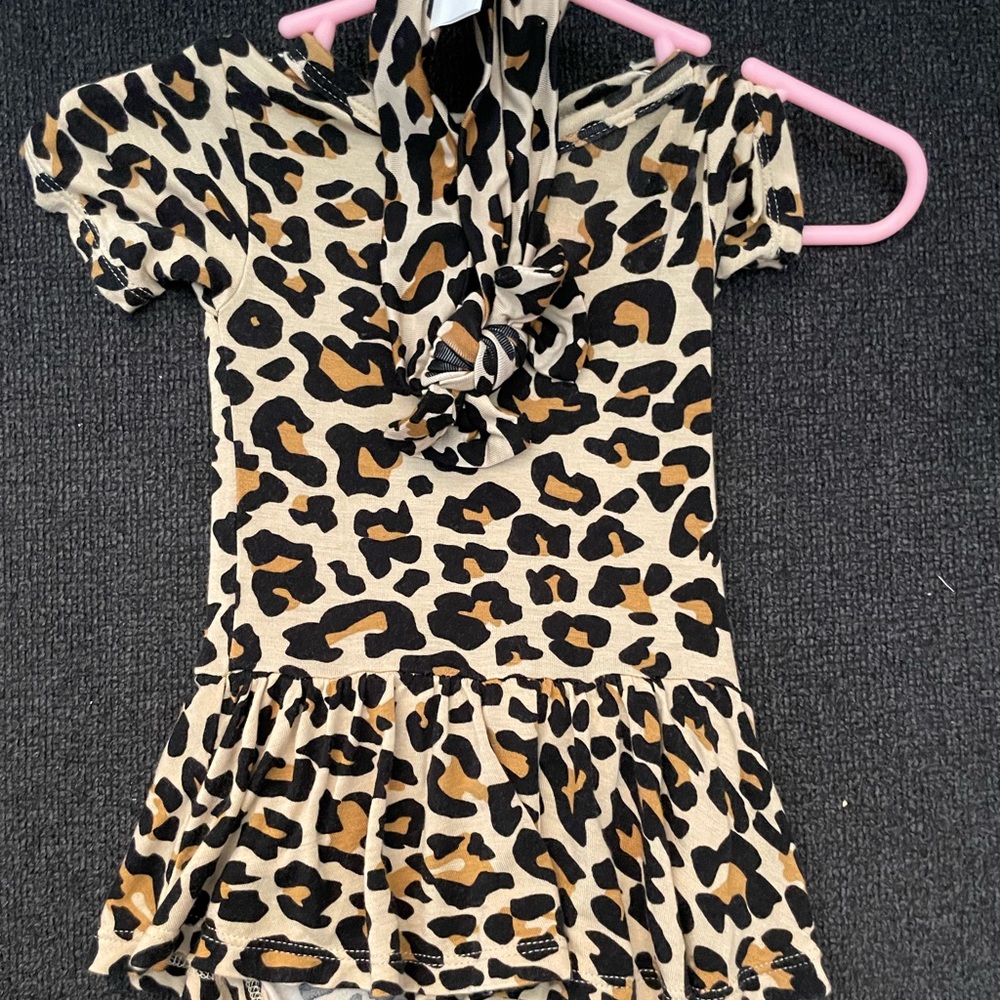 Posh Peanut Lana leopard Twirl Dress 0-3 mo with matching bow